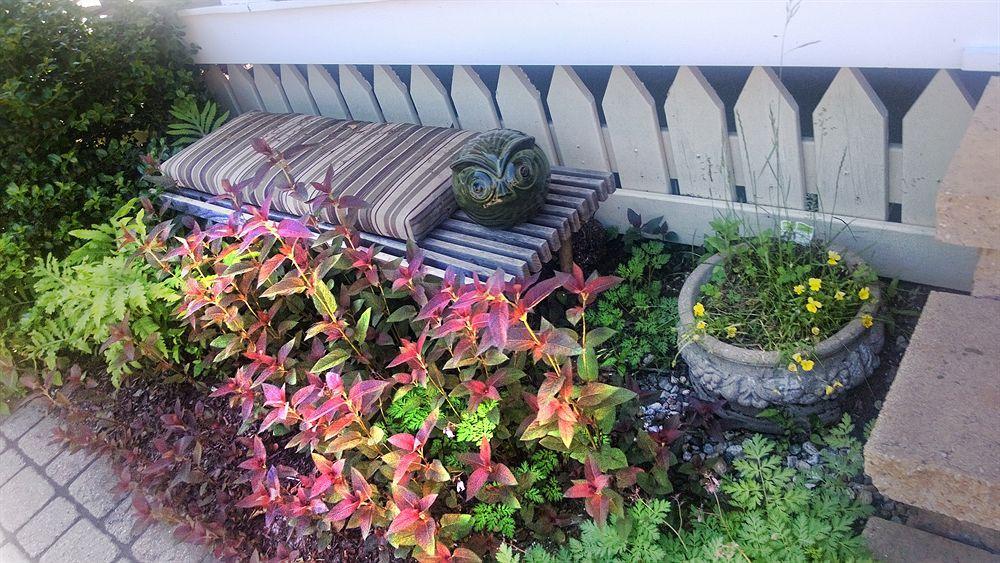 Naomi'S Inn Bed & Breakfast Springfield Bagian luar foto